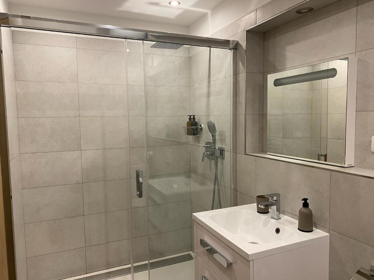 The Dante Villa Apartments Прага Екстер'єр фото