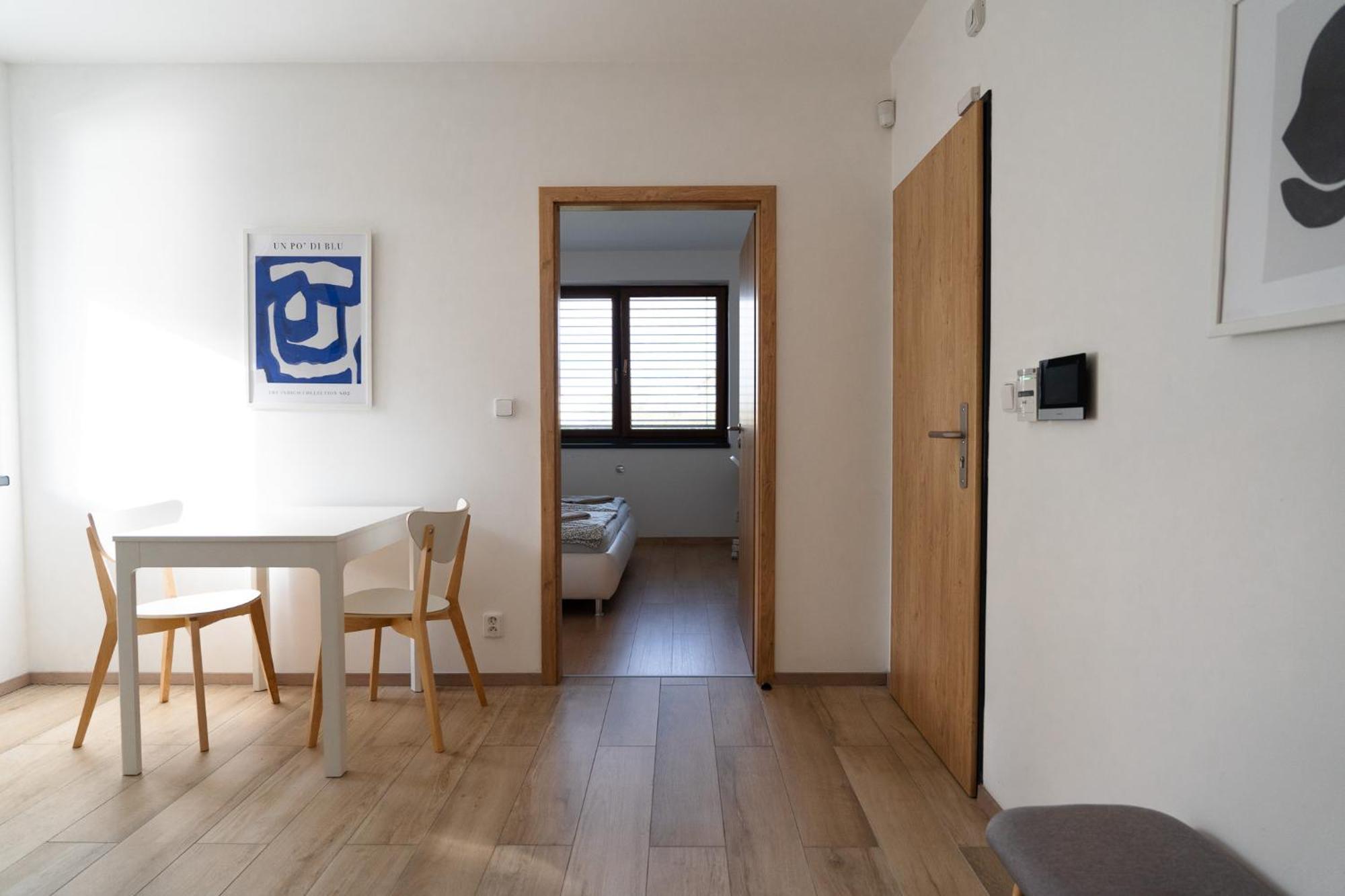 The Dante Villa Apartments Прага Екстер'єр фото