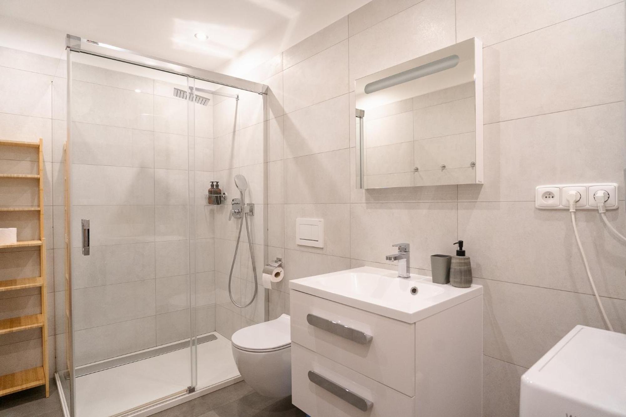 The Dante Villa Apartments Прага Екстер'єр фото